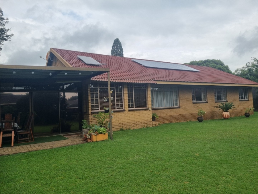 4 Bedroom Property for Sale in Vaalpark Free State
